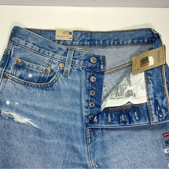 Levi’s 501 Original High Rise Straight Leg Distressed Light Wash Size 27 X 30 - Picture 6 of 9